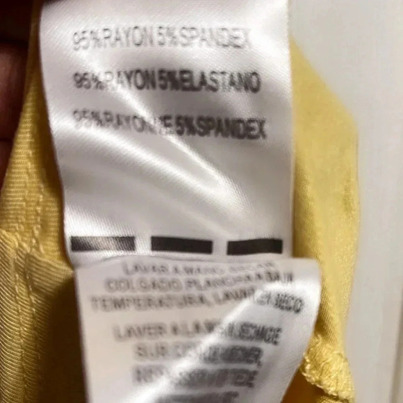 Bebe yellow stretchy lightweight vacation summer day 2 nite scrappy dress M - Picture 7 of 7
